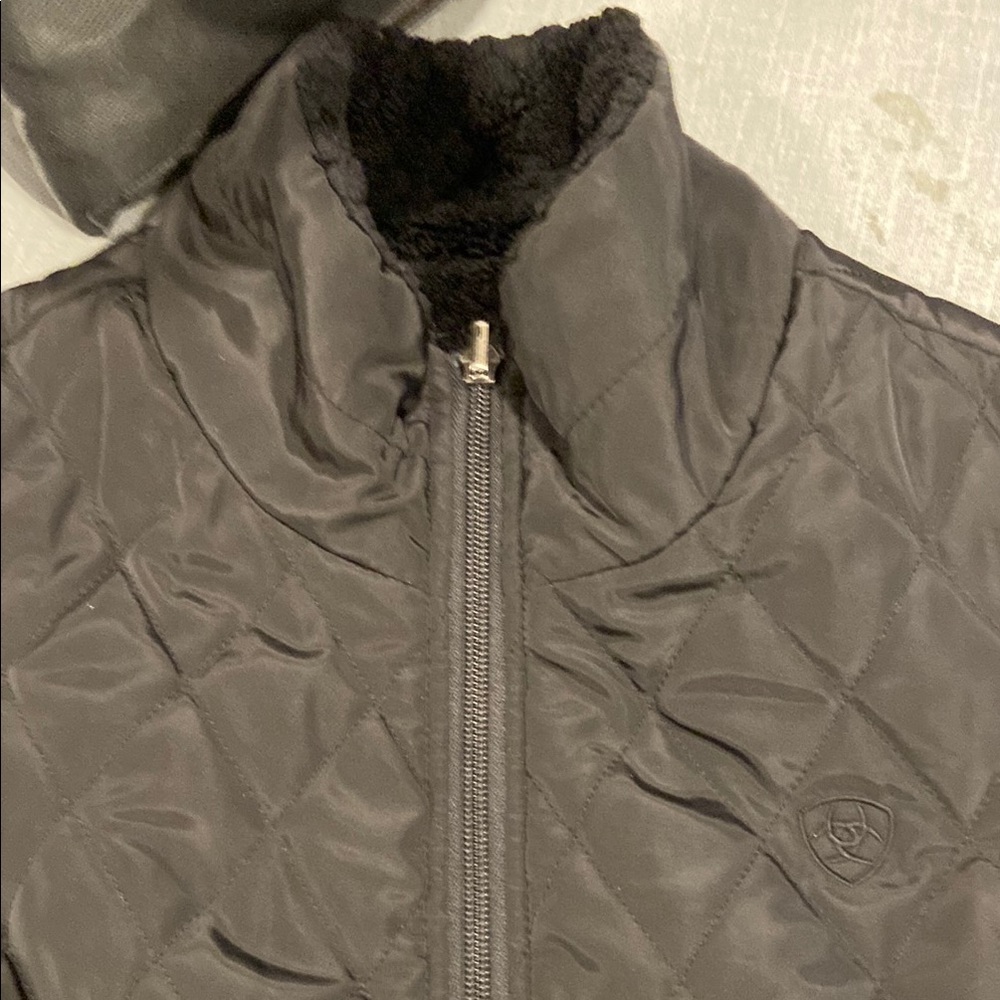 Women’s black Ariat Vest with Flux inside